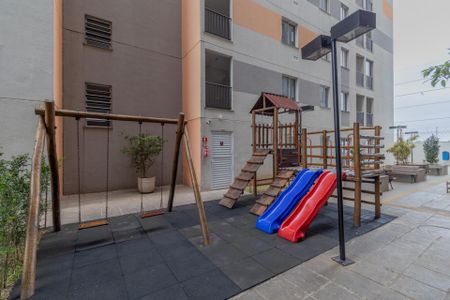Apartamento para alugar com 39m², 2 quartos e sem vaga Apartamento para alugar com 39m², 2 quartos e sem vagaÁrea Comum - Playground