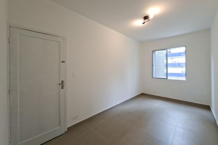 Quarto 1 de apartamento para alugar com 2 quartos, 65m² em Guilhermina, Praia Grande