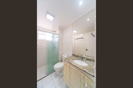 Apartamento para alugar com 60m², 2 quartos e 1 vaga Apartamento para alugar com 60m², 2 quartos e 1 vagaBanheiro