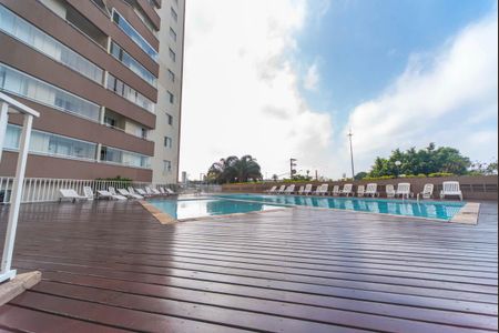 Apartamento para alugar com 60m², 2 quartos e 1 vaga Apartamento para alugar com 60m², 2 quartos e 1 vagaÁrea comum - Piscina