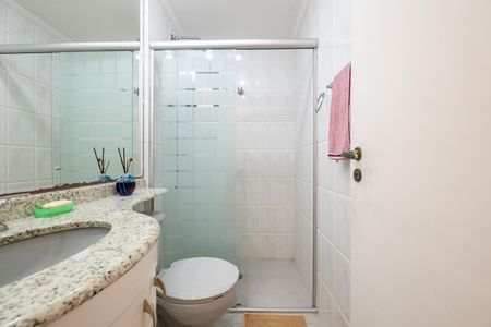 Apartamento à venda com 69m², 3 quartos e 2 vagasBanheiro