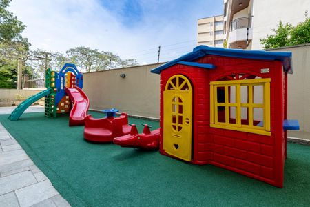 Apartamento à venda com 69m², 3 quartos e 2 vagasÁrea comum - Playground