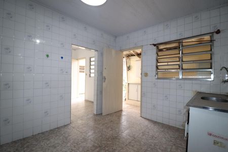 Casa para alugar com 0m², 1 quarto e 1 vagaCozinha