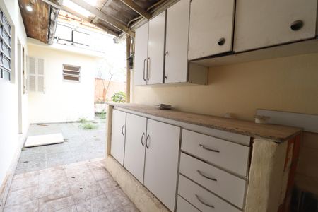 Casa para alugar com 0m², 1 quarto e 1 vagaÁrea de Serviço