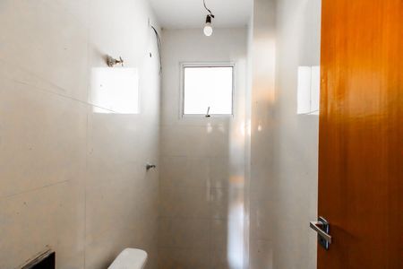 Apartamento para alugar com 39m², 2 quartos e sem vagaBanheiro