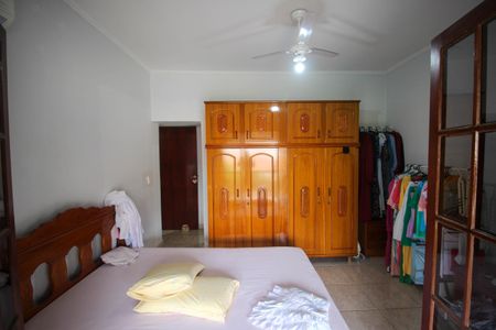 Casa para alugar com 300m², 3 quartos e 4 vagas Casa para alugar com 300m², 3 quartos e 4 vagasSuíte