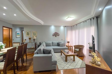 Apartamento à venda com 140m², 3 quartos e 3 vagasSala