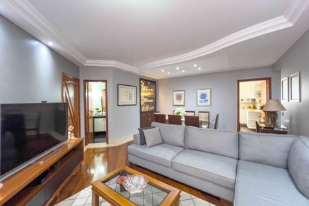 Apartamento à venda com 140m², 3 quartos e 3 vagasSala