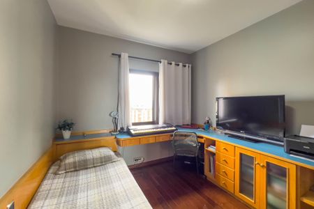 Apartamento à venda com 140m², 3 quartos e 3 vagasQuarto 2