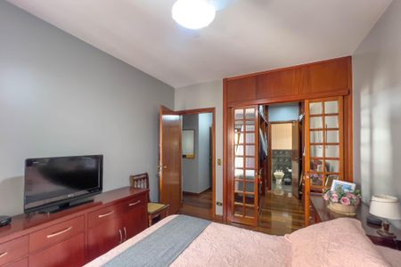 Apartamento à venda com 140m², 3 quartos e 3 vagasQuarto 1