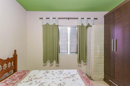 Casa à venda com 135m², 3 quartos e 2 vagasQuarto