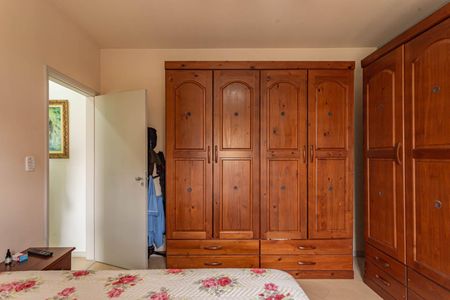 Casa à venda com 135m², 3 quartos e 2 vagasSuíte