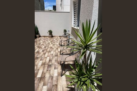 Apartamento para alugar com 89m², 2 quartos e 1 vagaQuintal