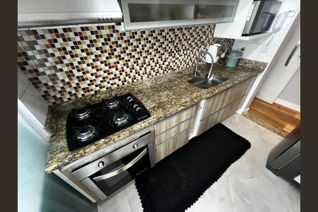 Apartamento à venda com 65m², 2 quartos e 2 vagasBanheiro