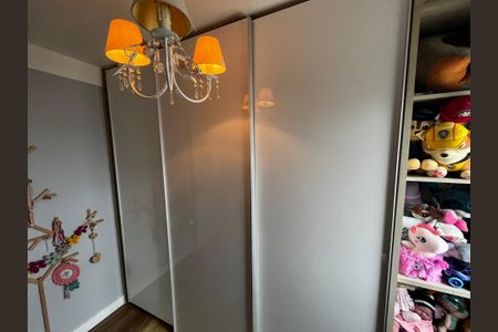 Apartamento à venda com 65m², 2 quartos e 2 vagasQuarto 2