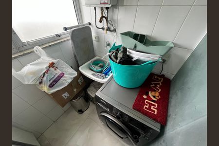 Apartamento à venda com 65m², 2 quartos e 2 vagasÁrea de Serviço