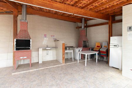 Apartamento para alugar com 80m², 2 quartos e 1 vagaÁrea comum - Churrasqueira