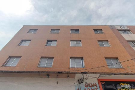 Apartamento para alugar com 80m², 2 quartos e 1 vagaFachada