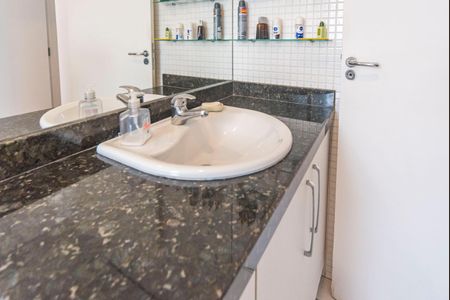 Apartamento à venda com 134m², 3 quartos e 2 vagas Apartamento à venda com 134m², 3 quartos e 2 vagasBanheiro do Quarto 1