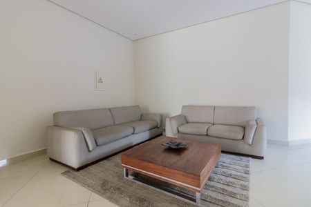 Apartamento à venda com 134m², 3 quartos e 2 vagas Apartamento à venda com 134m², 3 quartos e 2 vagasHall de entrada