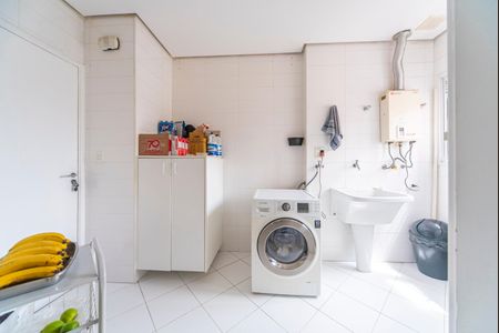 Apartamento à venda com 134m², 3 quartos e 2 vagas Apartamento à venda com 134m², 3 quartos e 2 vagasÁrea de Serviço