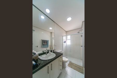 Apartamento à venda com 134m², 3 quartos e 2 vagas Apartamento à venda com 134m², 3 quartos e 2 vagasBanheiro do Quarto 3