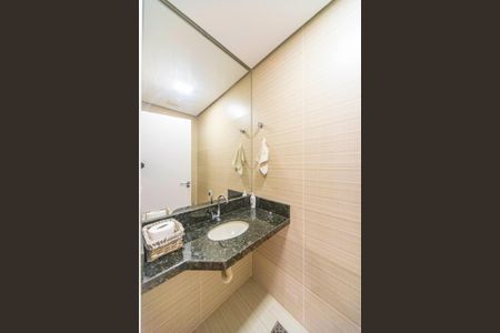 Apartamento à venda com 134m², 3 quartos e 2 vagas Apartamento à venda com 134m², 3 quartos e 2 vagasLavabo