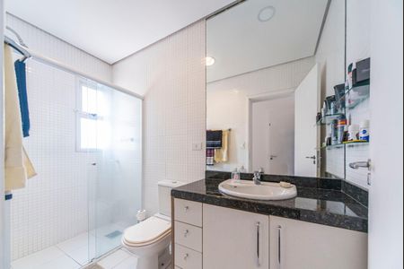 Apartamento à venda com 134m², 3 quartos e 2 vagas Apartamento à venda com 134m², 3 quartos e 2 vagasBanheiro do Quarto 1