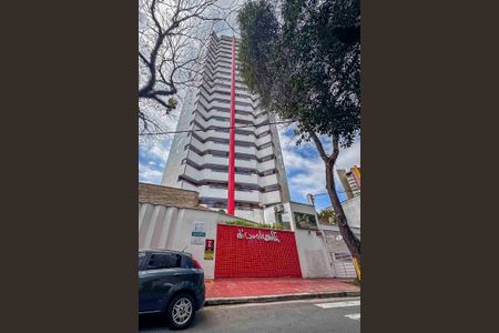 Apartamento à venda com 134m², 3 quartos e 2 vagas Apartamento à venda com 134m², 3 quartos e 2 vagasFachada e portaria