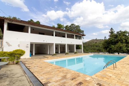 Casa de condomínio à venda com 402m², 3 quartos e 4 vagasÁrea comum