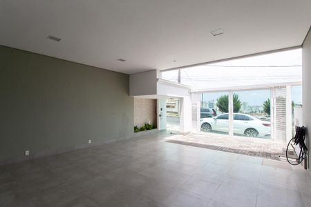 Casa de condomínio para alugar com 310m², 3 quartos e 4 vagas Casa de condomínio para alugar com 310m², 3 quartos e 4 vagasGaragem