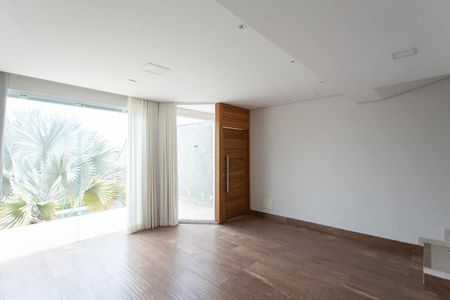 Sala 1 de casa de condomínio para alugar com 3 quartos, 310m² em Diamante, Belo Horizonte