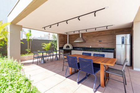 Apartamento para alugar com 64m², 2 quartos e 2 vagasÁrea comum - Churrasqueira