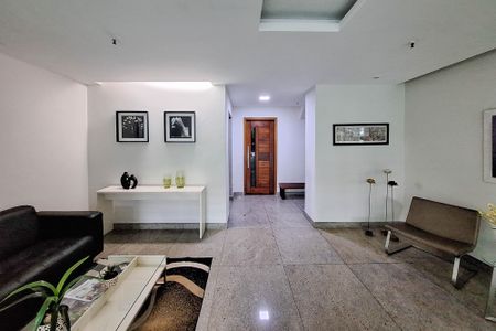 Apartamento à venda com 83m², 2 quartos e 1 vaga Apartamento à venda com 83m², 2 quartos e 1 vagaÁrea comum
