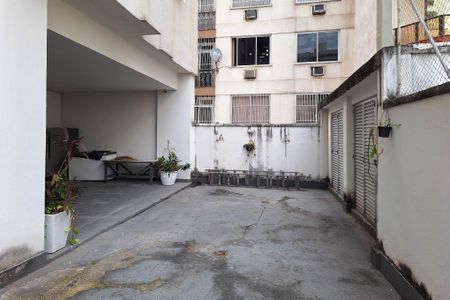 Apartamento à venda com 83m², 2 quartos e 1 vaga Apartamento à venda com 83m², 2 quartos e 1 vagaÁrea comum