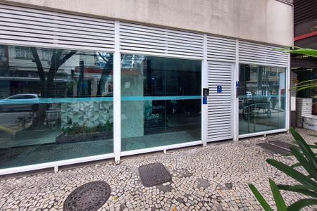 Apartamento à venda com 83m², 2 quartos e 1 vaga Apartamento à venda com 83m², 2 quartos e 1 vagaFachada