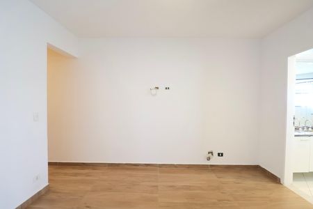 Apartamento para alugar com 190m², 4 quartos e 2 vagas Apartamento para alugar com 190m², 4 quartos e 2 vagasQuarto Suíte