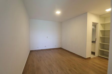 Apartamento para alugar com 190m², 4 quartos e 2 vagas Apartamento para alugar com 190m², 4 quartos e 2 vagasQuarto Suíte 3