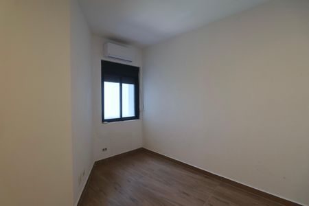 Apartamento para alugar com 190m², 4 quartos e 2 vagas Apartamento para alugar com 190m², 4 quartos e 2 vagasQuarto Suíte 3