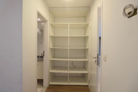 Apartamento para alugar com 190m², 4 quartos e 2 vagas Apartamento para alugar com 190m², 4 quartos e 2 vagasQuarto Suíte 3