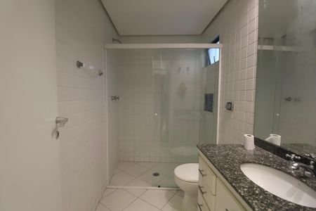 Apartamento para alugar com 190m², 4 quartos e 2 vagas Apartamento para alugar com 190m², 4 quartos e 2 vagasBanheiro Suíte 3