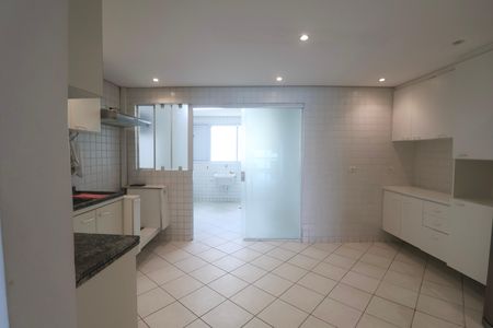 Apartamento para alugar com 190m², 4 quartos e 2 vagas Apartamento para alugar com 190m², 4 quartos e 2 vagasCozinha