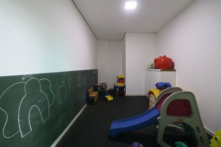 Apartamento para alugar com 190m², 4 quartos e 2 vagas Apartamento para alugar com 190m², 4 quartos e 2 vagasÁrea comum