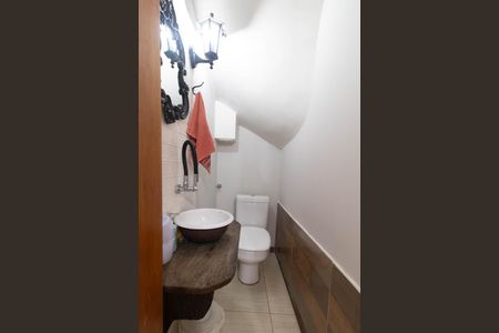 Lavabo de casa de condomínio à venda com 3 quartos, 148m² em Vila Nova, Porto Alegre