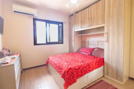 Casa de condomínio à venda com 148m², 3 quartos e 3 vagasQuarto 2