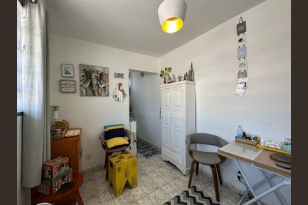 Casa à venda com 240m², 3 quartos e 2 vagasStudio Superior