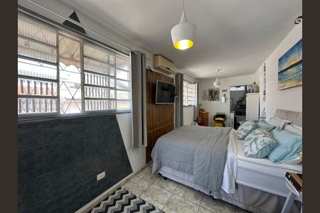 Casa à venda com 240m², 3 quartos e 2 vagasStudio Superior