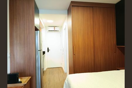 Studio para alugar com 28m², 1 quarto e sem vaga Studio para alugar com 28m², 1 quarto e sem vagaStudio