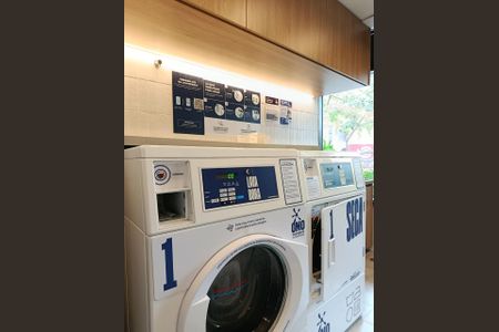 Studio para alugar com 28m², 1 quarto e sem vaga Studio para alugar com 28m², 1 quarto e sem vagaÁrea comum - Lavanderia