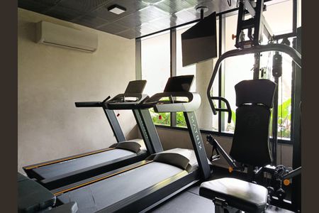 Studio para alugar com 28m², 1 quarto e sem vaga Studio para alugar com 28m², 1 quarto e sem vagaÁrea comum - Academia